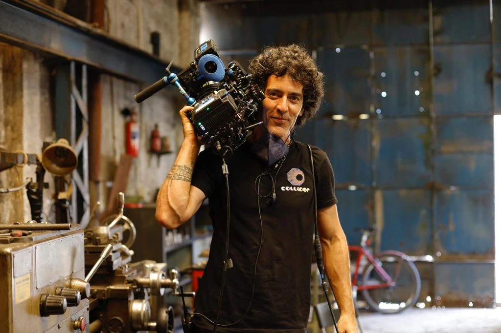 Remote heads and gyro-stabilized systems