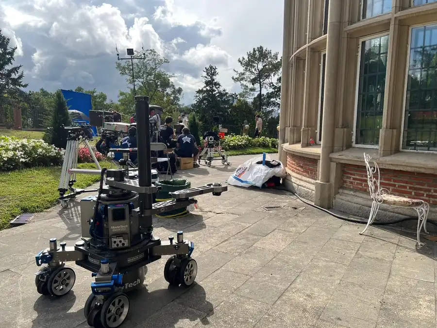 MovieTech Magnum dolly